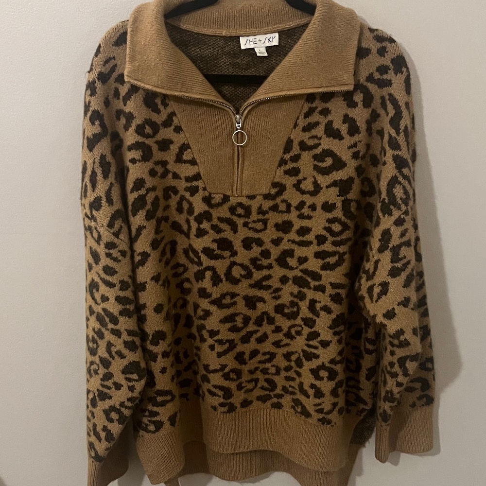 She + Sky Leopard Print Tan Zip Up Sweater Pullover